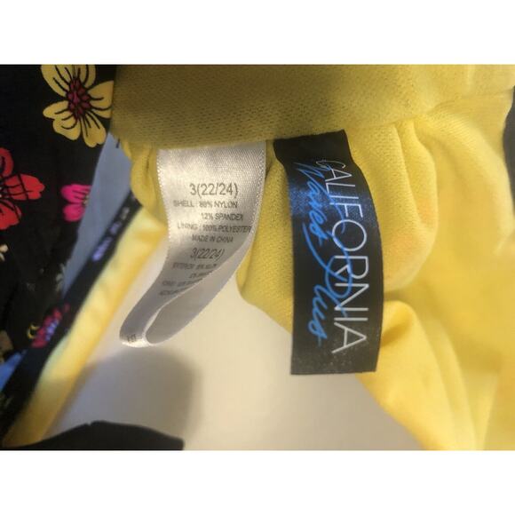 NEW California Waves Plus Black Floral Bikini Top Bralette Halter Sz 22/24 - Picture 4 of 4